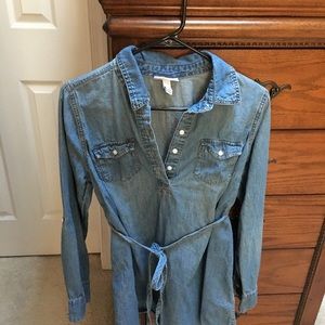 Liz Lange Maternity Denim shirt - medium